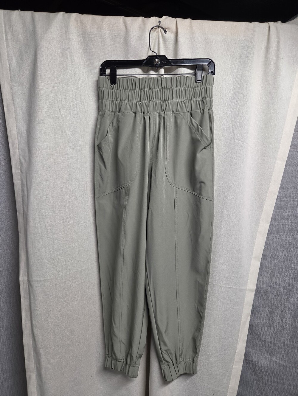 Vanilla Star Sage Elastic-Waist Jogger Pants